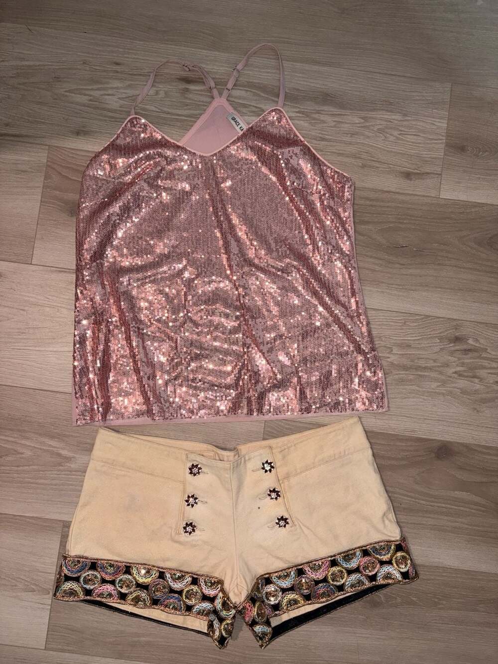 Urban Behavior Shorts & Grace Karin Tank Top Outfit Size M